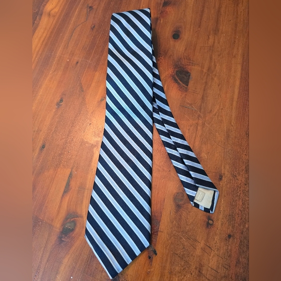 Nordstrom 100% Silk Tie Navy/ Light Blue Diagonal Stripe - Long - Picture 3 of 12